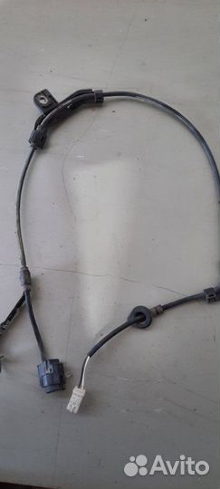 Проводка датчика ABS Toyota Avensis