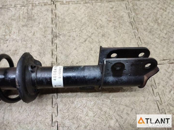 Стойка передняя правая mitsubishi EK wagon