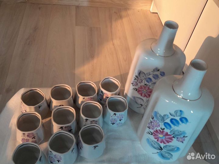 Графин со стаканами