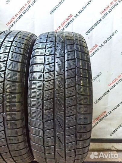 Hankook Winter I'Cept IZ2 215/55 R17 94T