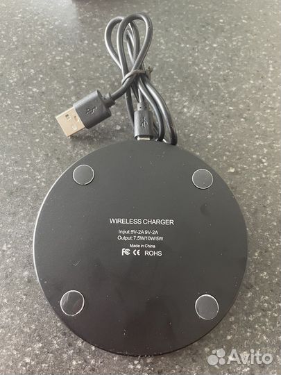 Беспроводное зарядное устройство Формула 1