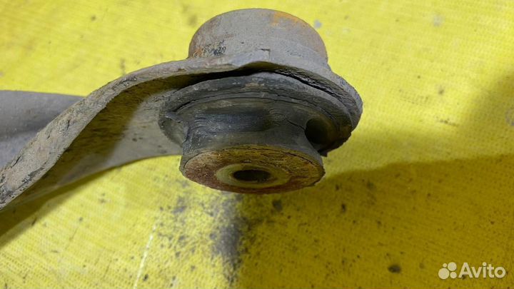 Рычаг передний левый верхний Mazda 6 GG