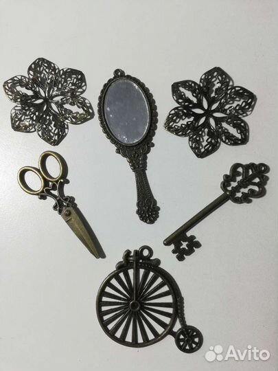 Украшения для скрапбукинга