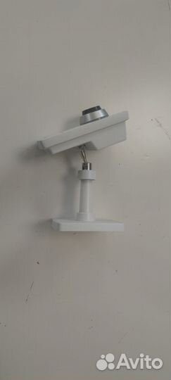 IP Камера видеонаблюдения Axis M1054