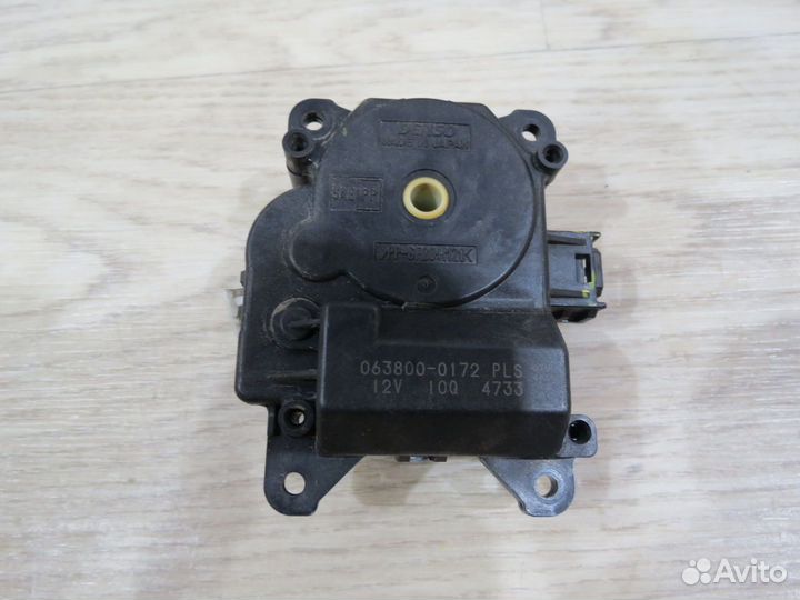 Моторчик заслонки отопителя Toyota Camry V50