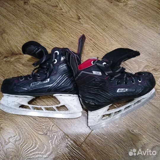 Коньки хоккейные