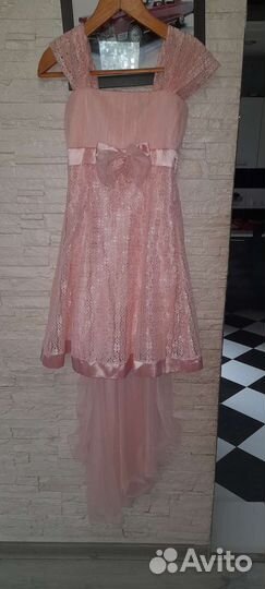 Вечернее платье