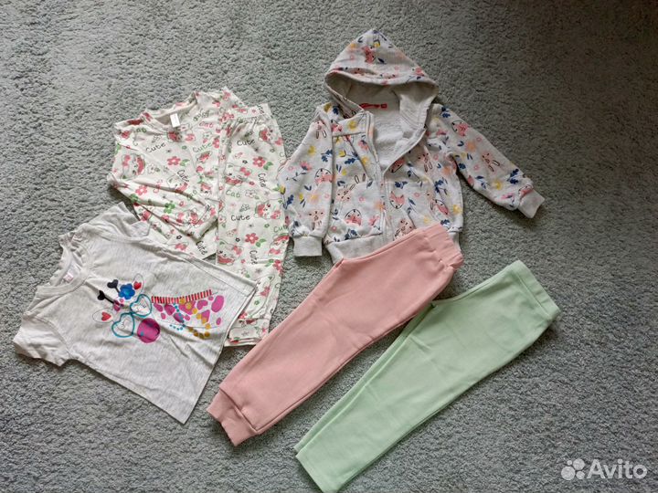 Одежда для девочки 98–104