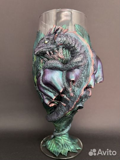 Бокал для напитков с декором 