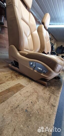 Сидения Porsche Cayenne 958