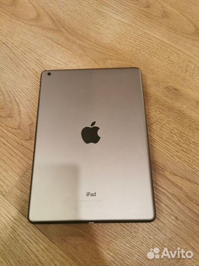 iPad air 2016 16 gb wifi