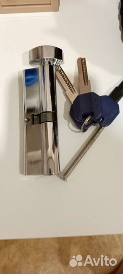 Замок для входной двери бу