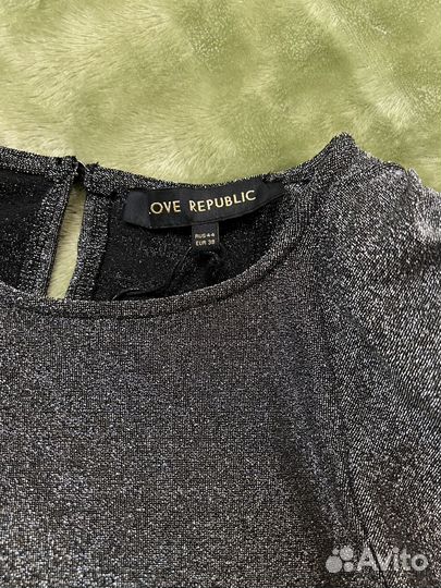 Платье блестящее вечернее