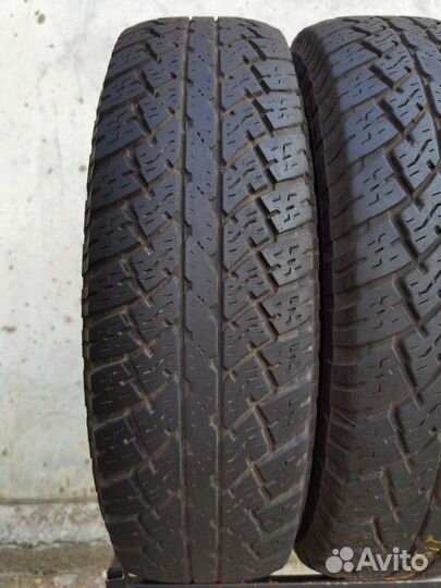 Bridgestone Dueler A/T 215/80 R15 101S