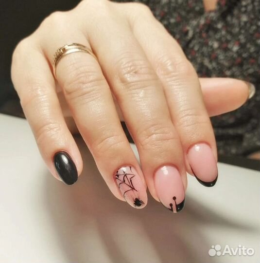 Наращивание ногтей