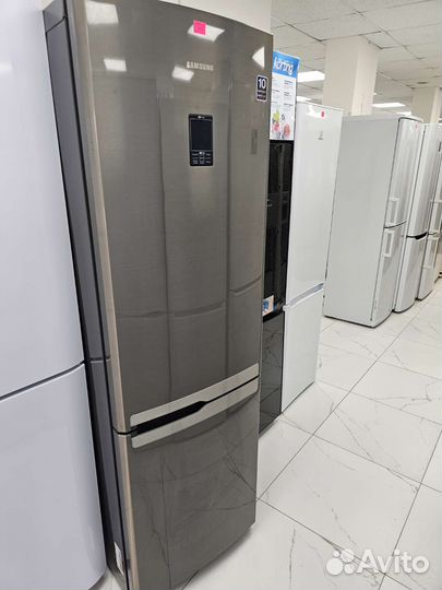 Холодильник Samsung. No frost