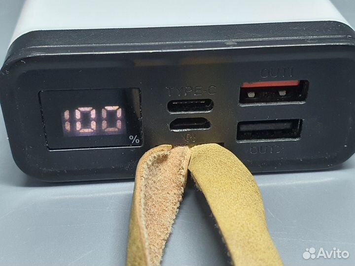 Power bank Urpin P8 20000mAh с подсветкой