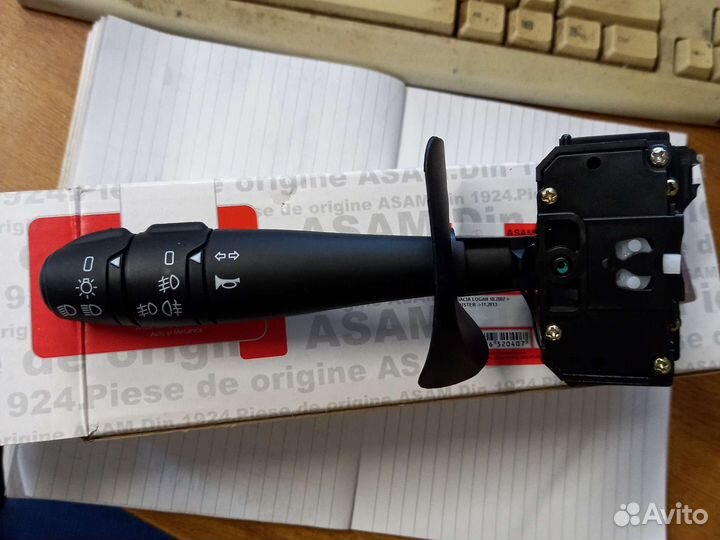 Переключатель поворотов Renault Logan Sandero