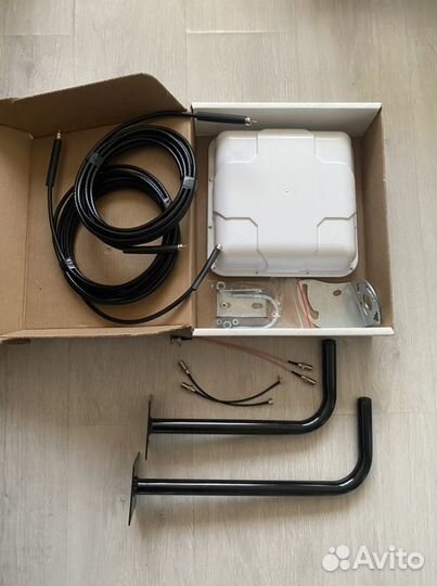 Антенна для усиления интернета 3-4G в сборе 15 db