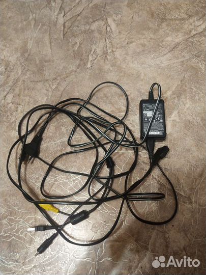 Блок питания для видеокамеры Sony