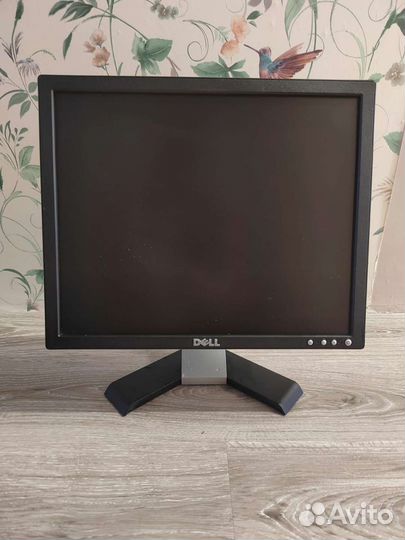Монитор для компьютера Dell