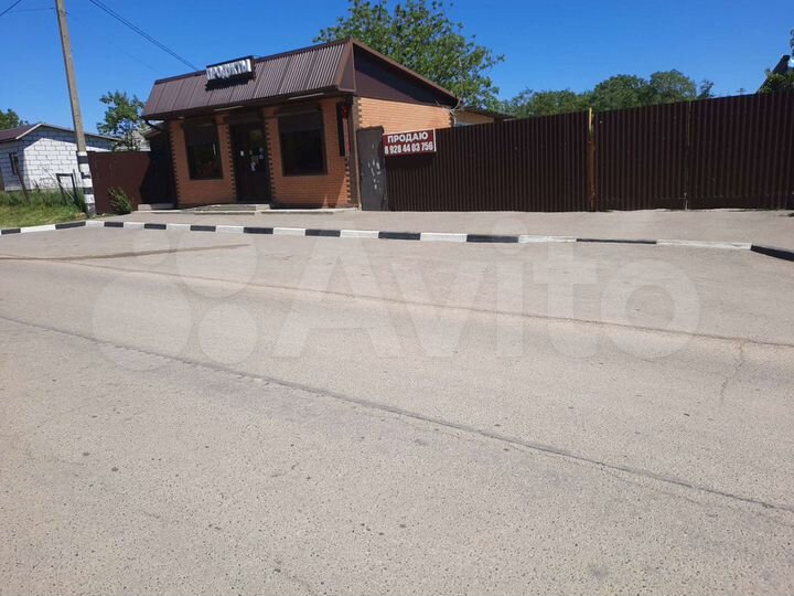 Торговая площадь, 64 м²