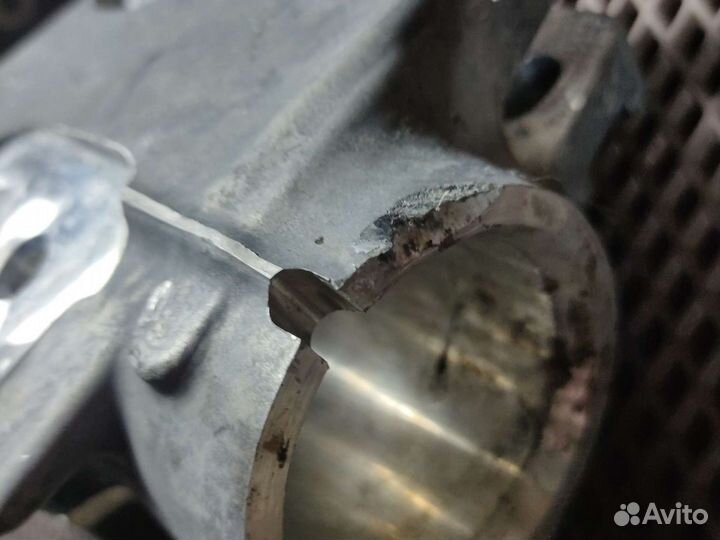 Кулак поворотный правый Опель 13248556