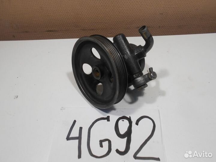 Насос гур Mitsubishi Carisma 4G92