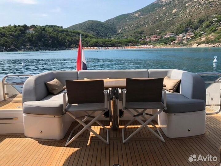 Моторная яхта Princess 60 2012 (680 м/ч)