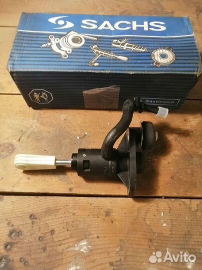 Главный цилиндр сцепления audi