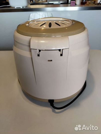 Фритюрница Sinbo SDF 3817 бу