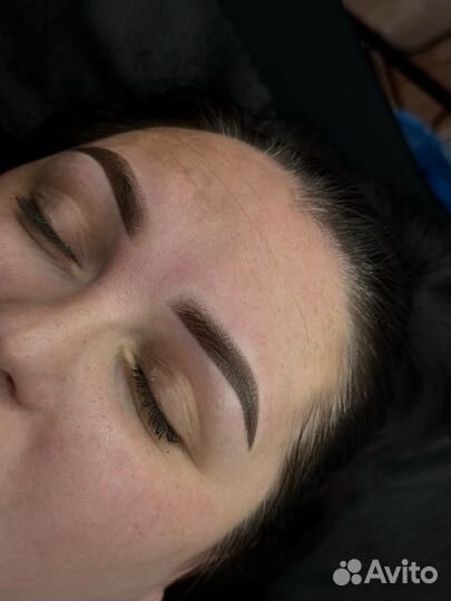 Перманентный макияж бровей, губ