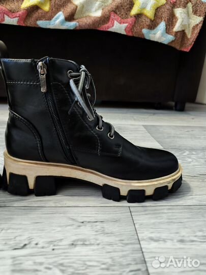 Ботинки женские