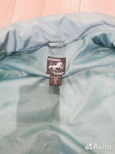 Желетка и бриджи для конного спорта