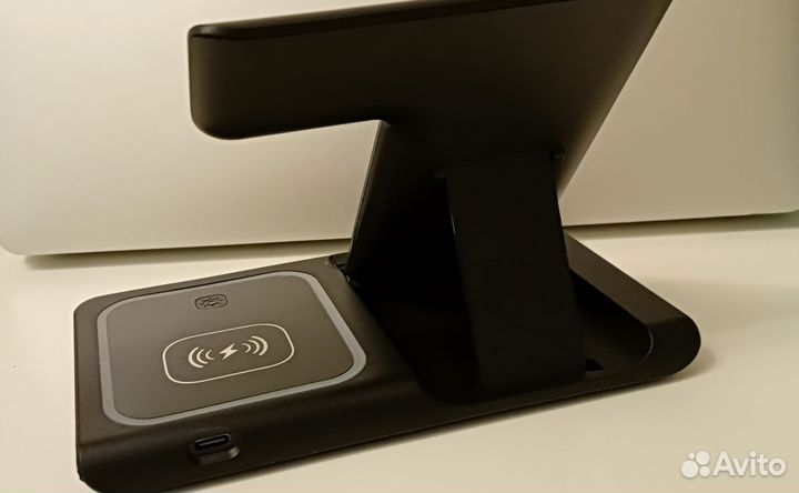 Беспроводное зарядное устройство 3 в 1