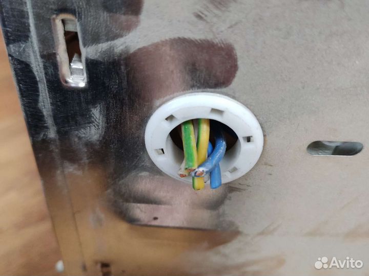 Светильник потолочный встраиваемый 