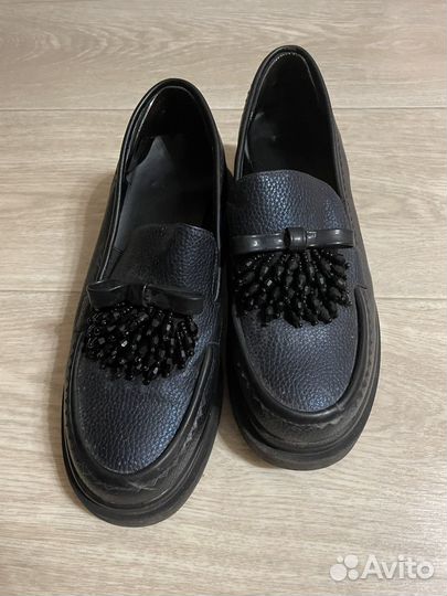 Лоферы женские