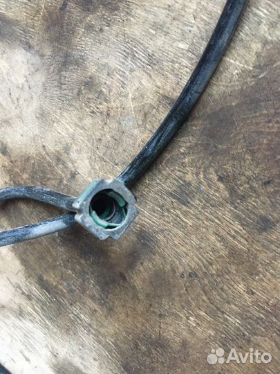 Трубка топливная Рено Лагуна Renault Laguna 2