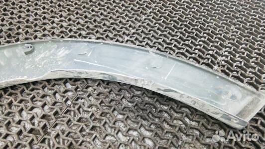 Молдинг крыла переднего левого mitsubishi pajero 4