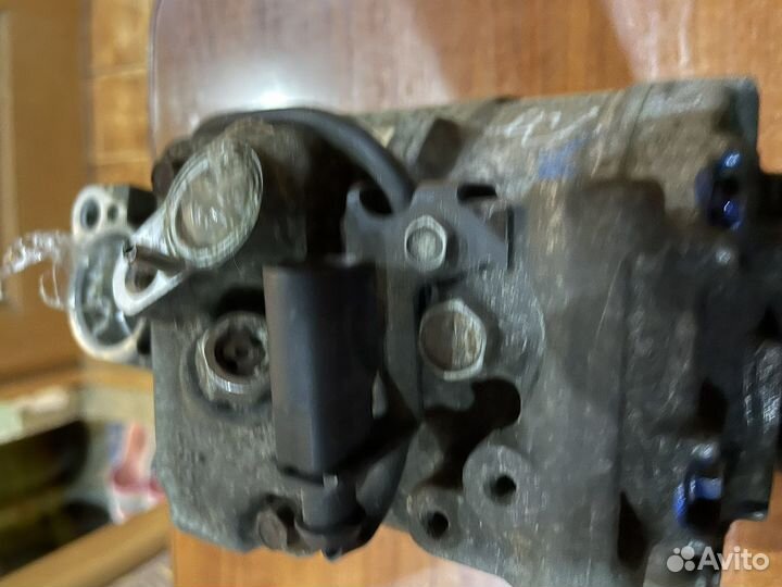 Компрессор кондиционера таурег 3.2 7L6820803P