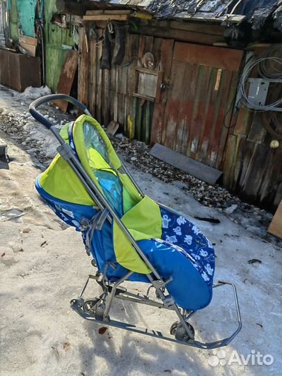 Детские санки с колесами