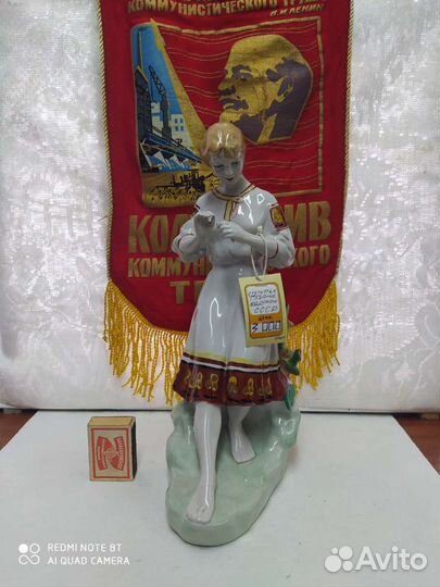 Статуэтки фарфоровые интересные