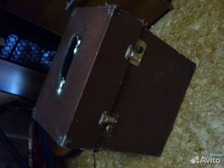 Саквояж СССР, вертик., чемодан РСФСР большой