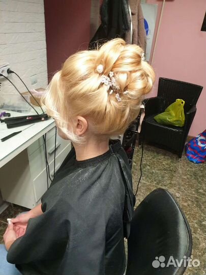 Парикмахер.Стилист.Визажист.Флорист.Салон.Выезд