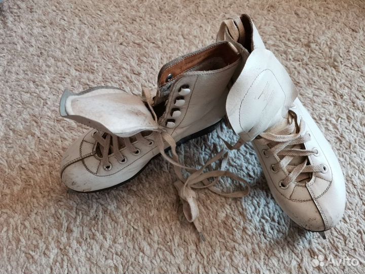 Коньки botas 21.5