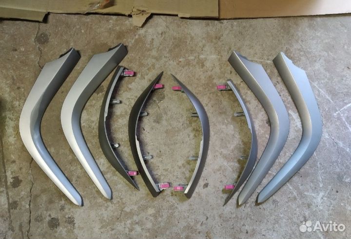 Молдинг торпеды,бардачок Toyota Corolla E150 06-13