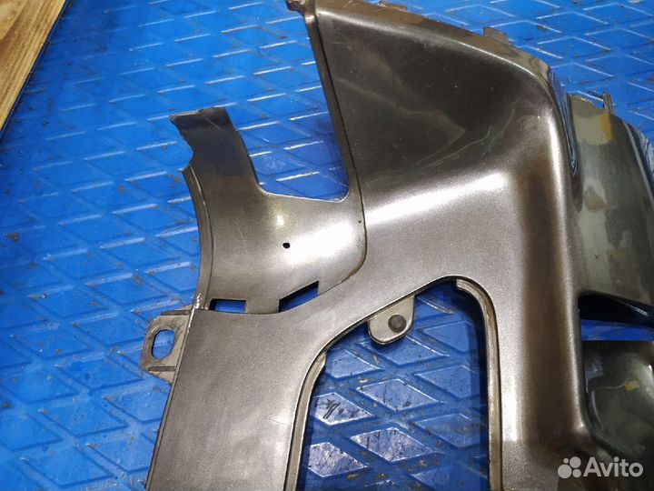 Пластик боковой правый Honda PC800 PC 800 Pacific