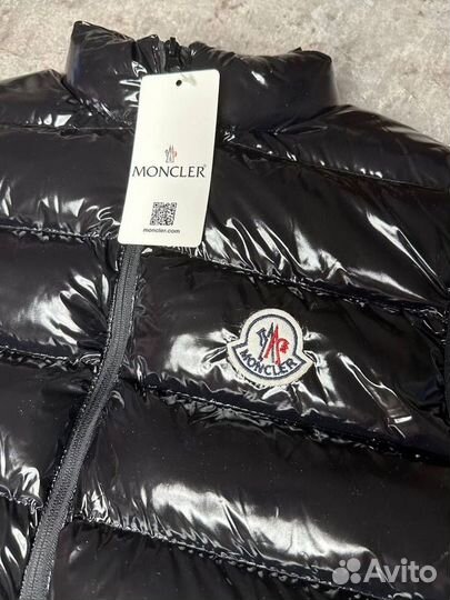 Жилетка Moncler глянцевая