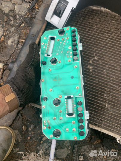 Щиток приборов daewoo nexia n150