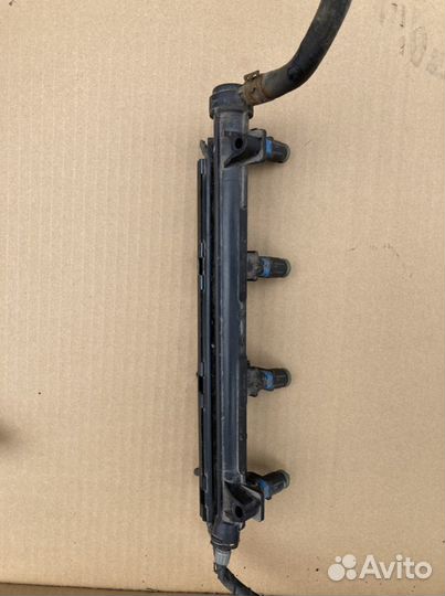 VW Polo Топливная рампа